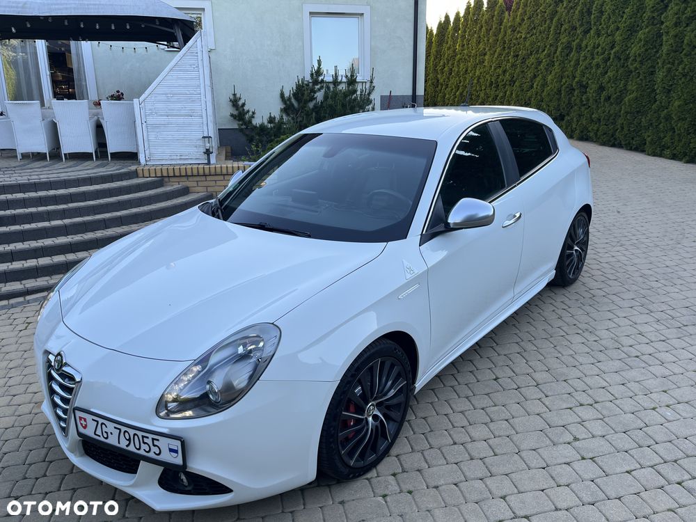 Alfa Romeo Giulietta 1.8 TBi 16V Quadrifoglio Verde - 1