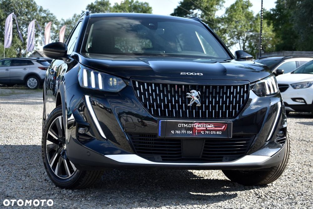 Peugeot 2008 PureTech 130 EAT8 GT - 18