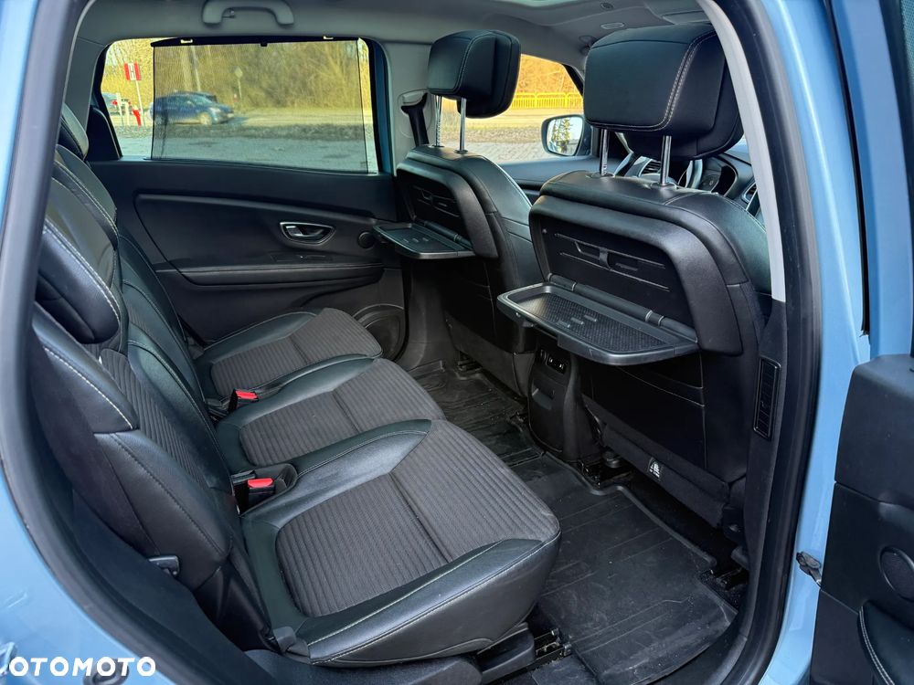 Renault Scenic 1.6 dCi Bose - 11