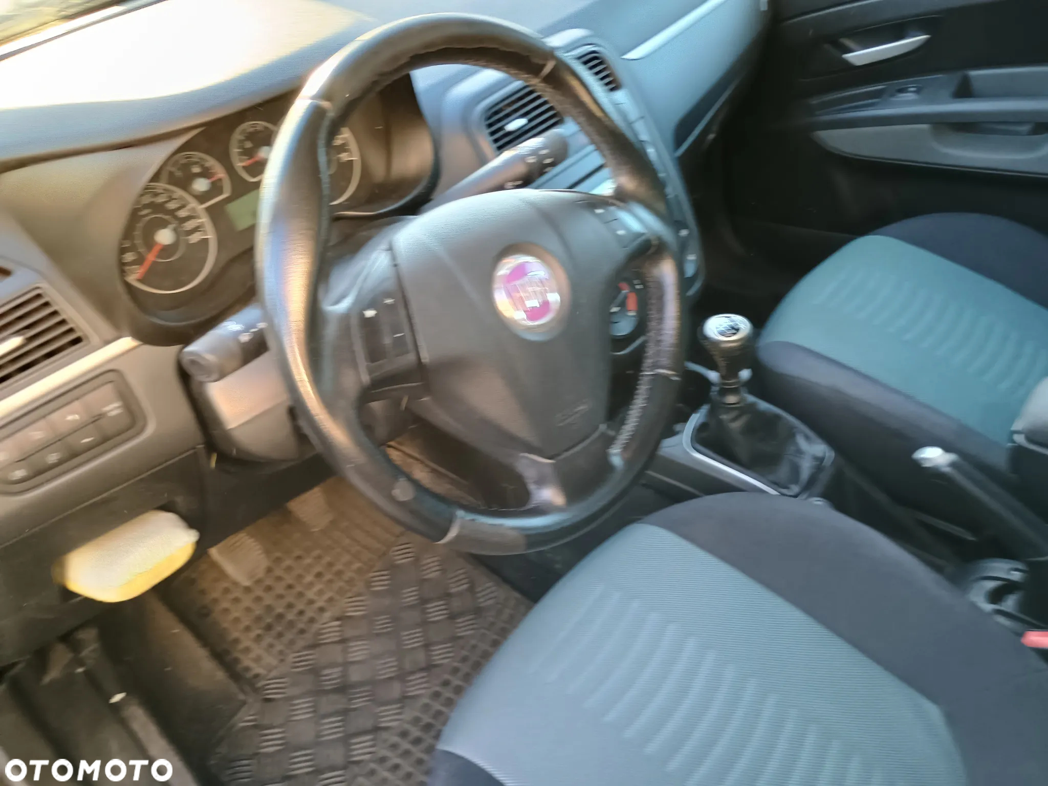 Fiat Grande Punto - 7