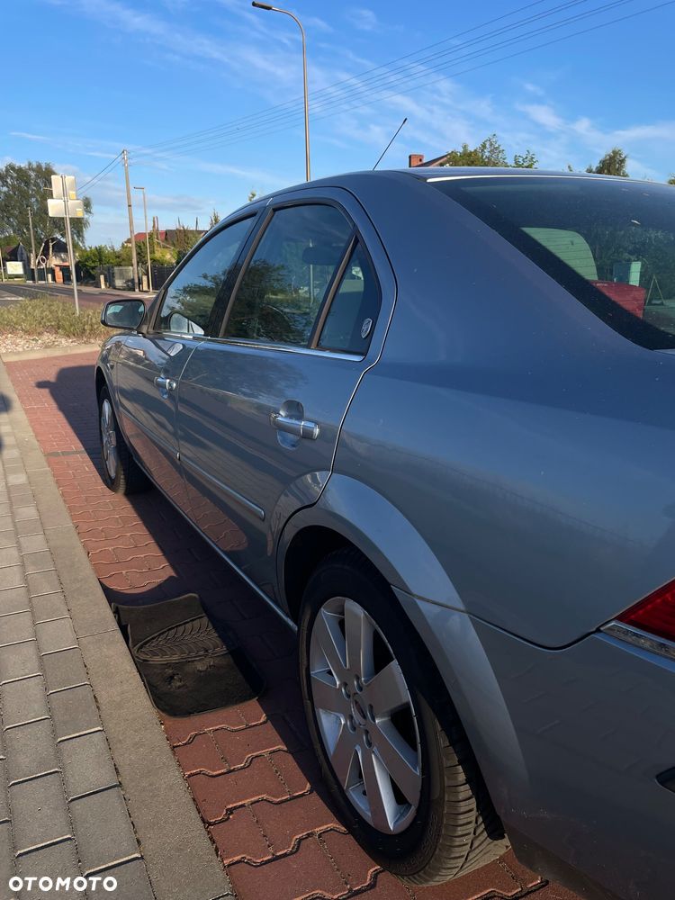 Ford Mondeo 1.8 SCi Ghia - 7