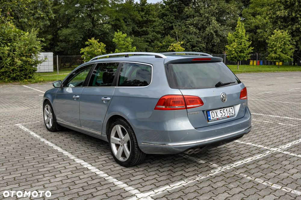 Volkswagen Passat Variant 2.0 TDI DSG BlueMotion Technology Comfortline - 3