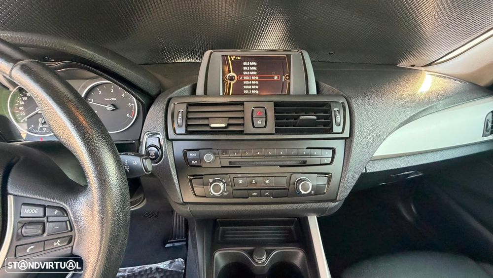 BMW 116 d EfficientDynamics Edition Sport Line - 20