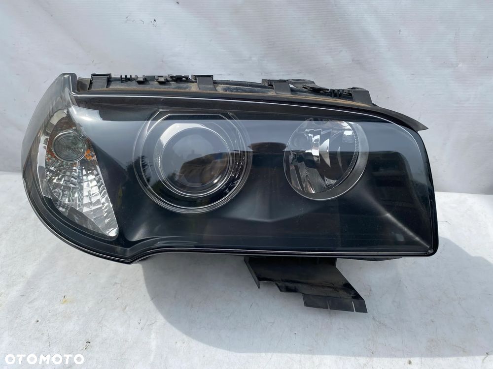lampa BMW X3 E83 bi xenon przed liftem prawa eu cała - 1