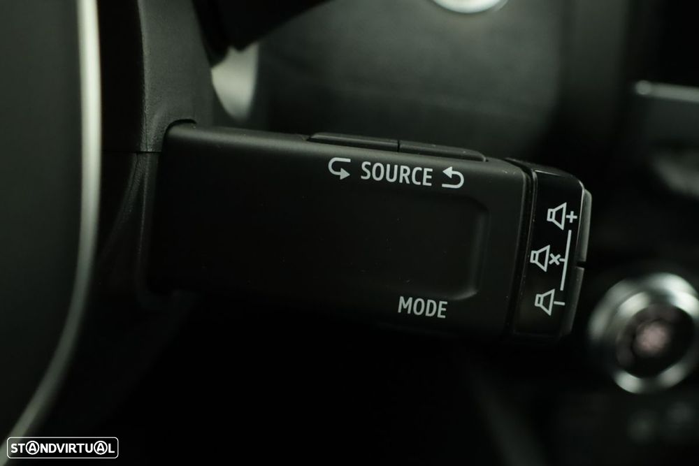 Renault Clio 1.0 TCe Techno - 19