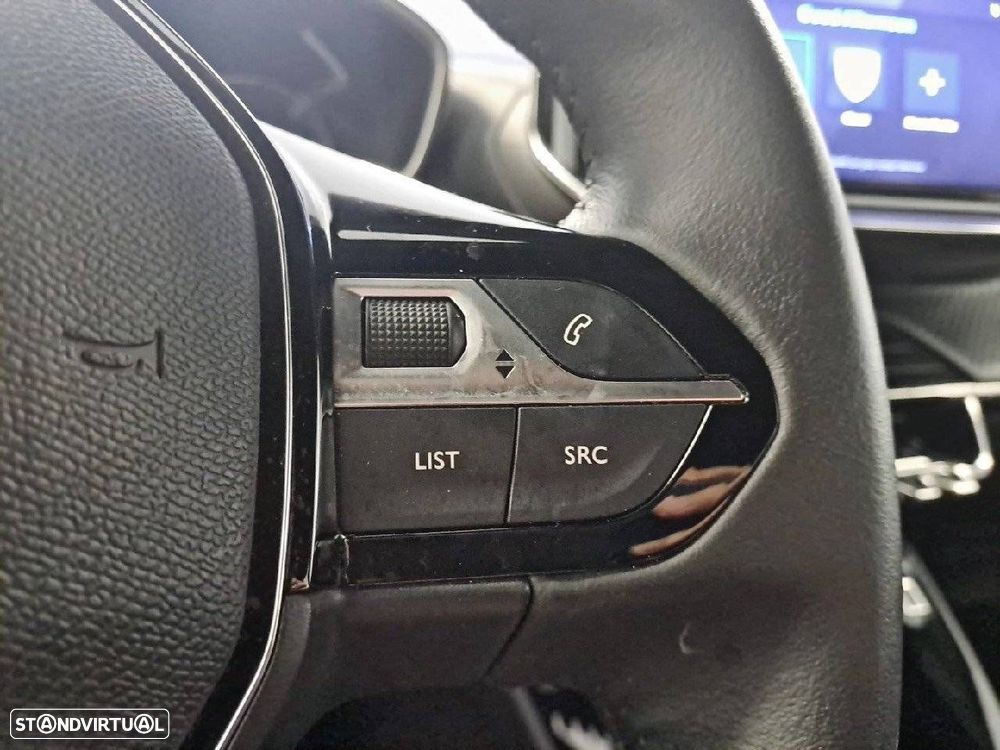 Peugeot 2008 1.2 PureTech Active - 17