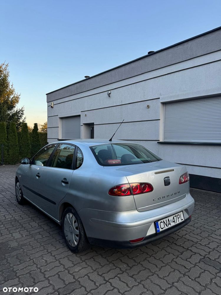 Seat Cordoba 1.4 16V Cool - 1