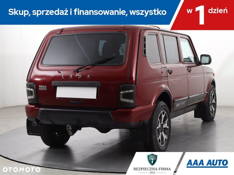 Lada Niva - 6