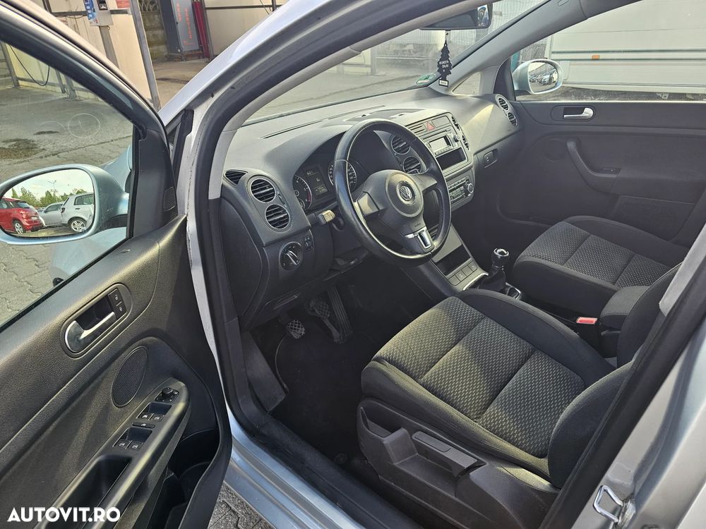 Volkswagen Golf Plus 1.6 TDI DPF Comfortline - 10