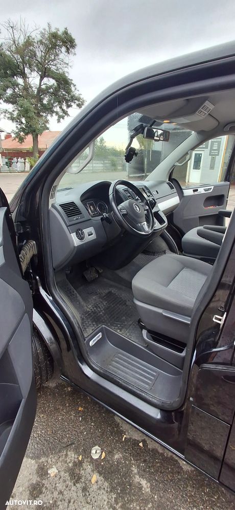 Volkswagen Multivan - 19