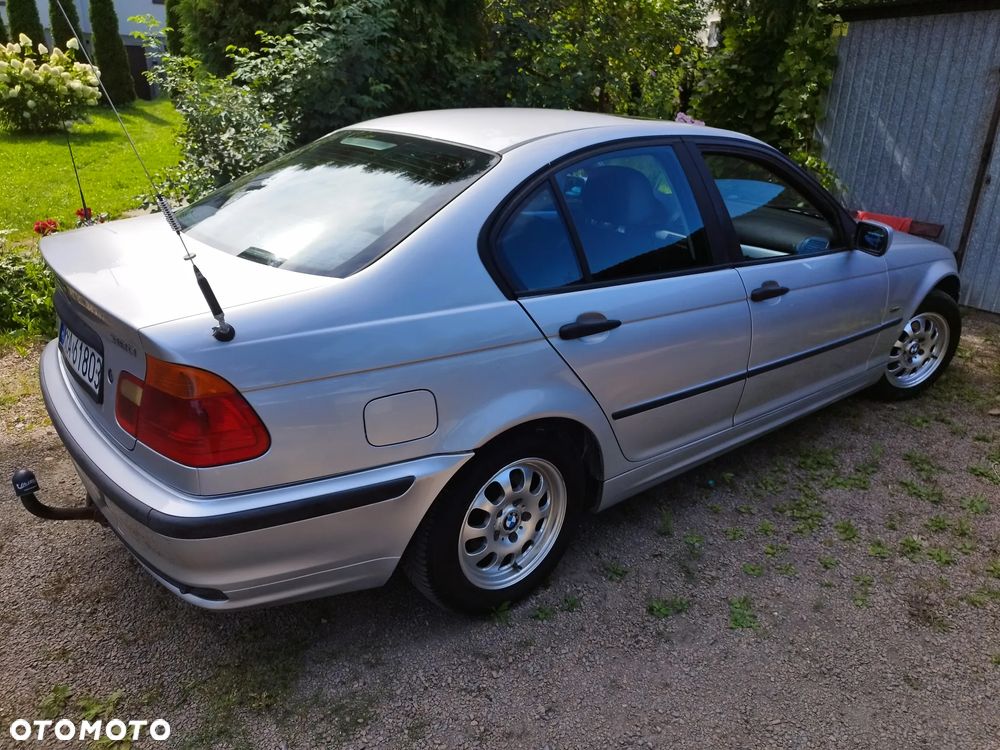 BMW Seria 3 320d - 9