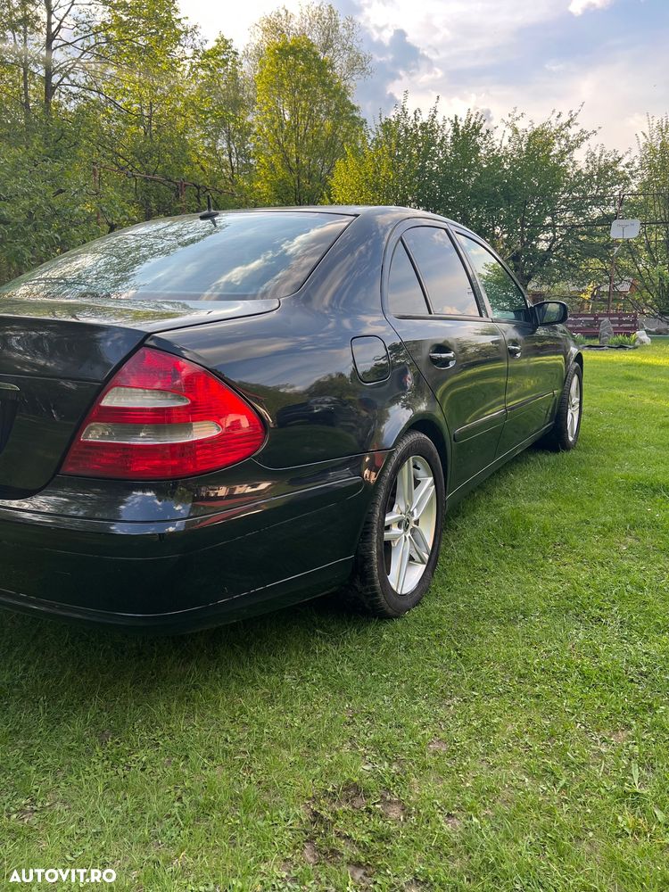Mercedes-Benz E 200 CDI Classic - 4