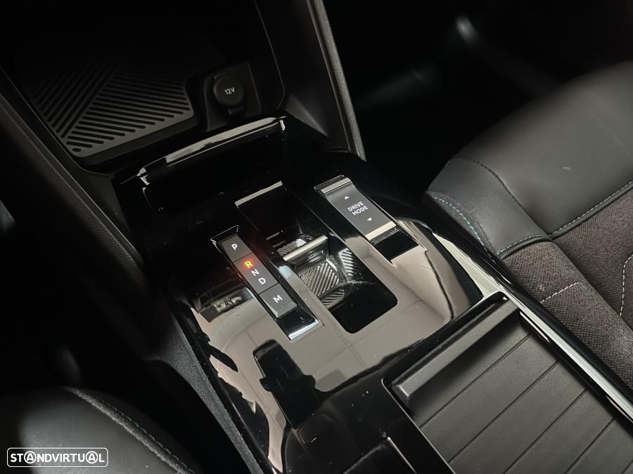 Citroën C4 X 1.2 PureTech Plus EAT8 - 18