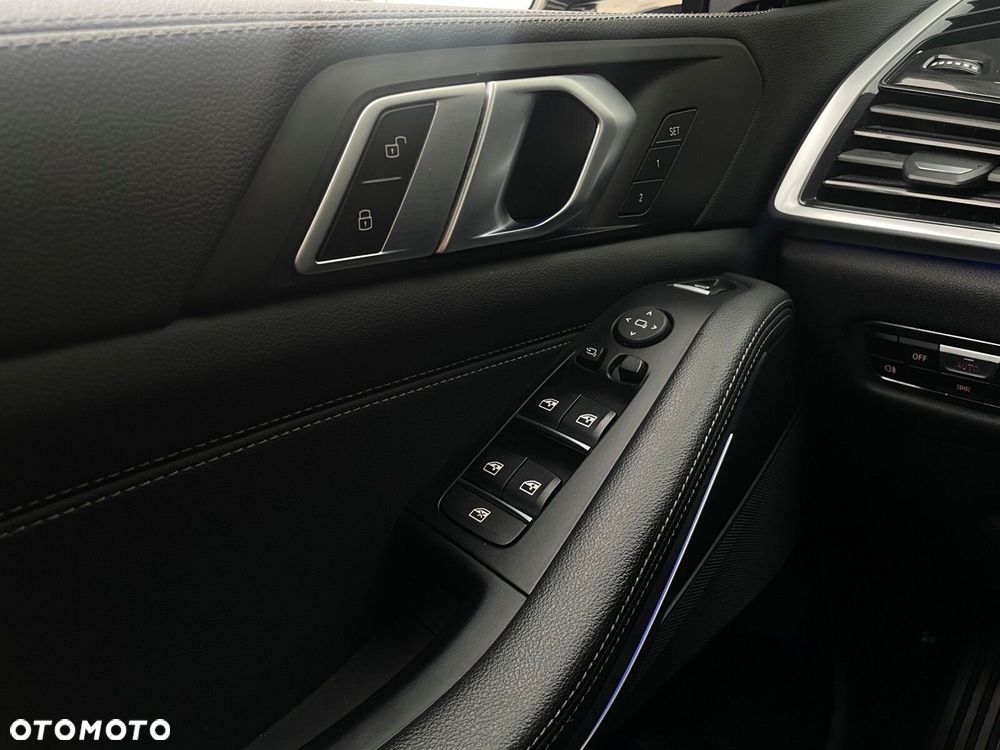BMW X5 xDrive25d - 8