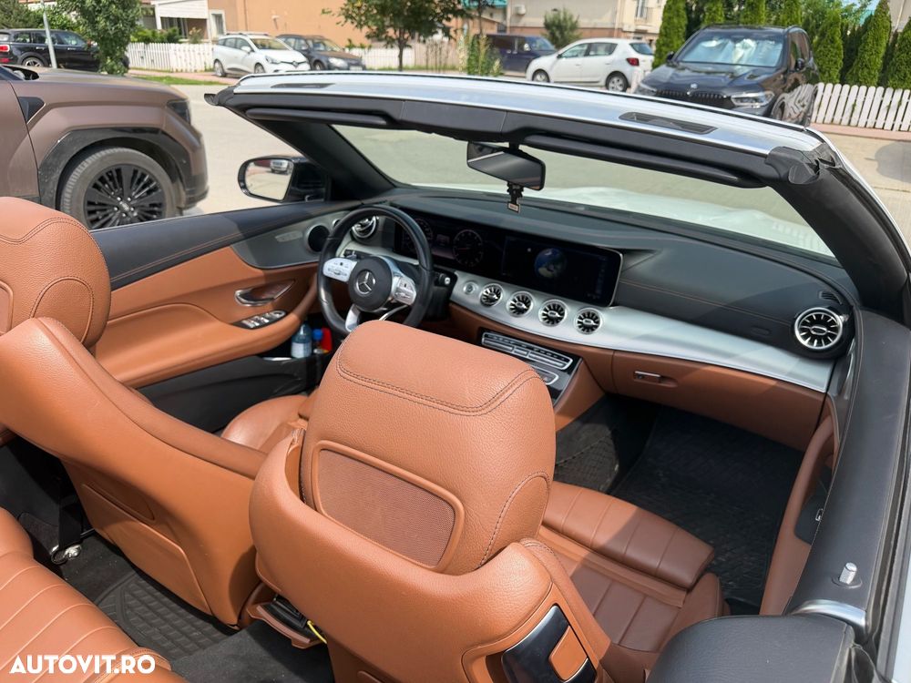 Mercedes-Benz E - 22