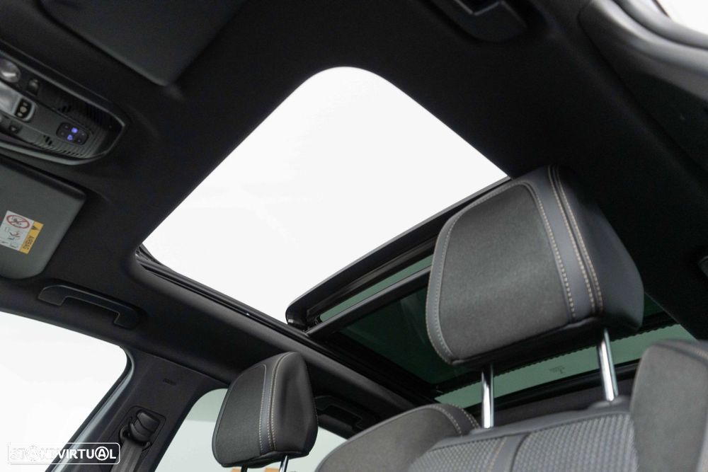 Peugeot 3008 1.6 Hybrid GT e-EAT8 - 22