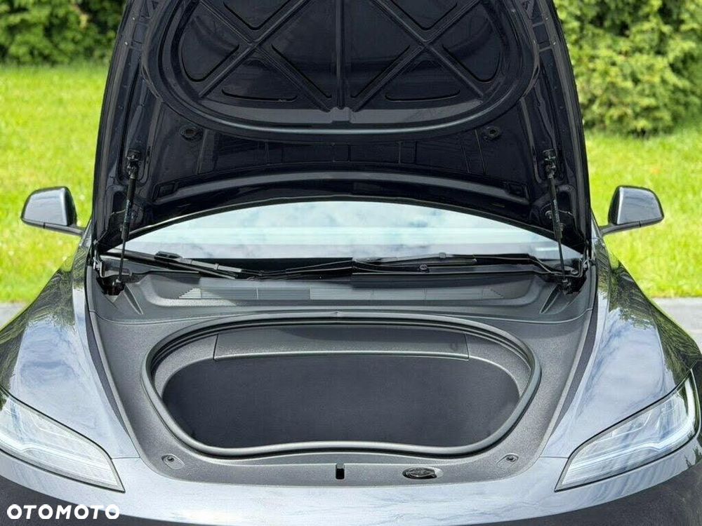 Tesla Model 3 Langstreckenbatterie Allradantrieb Dual Motor - 11