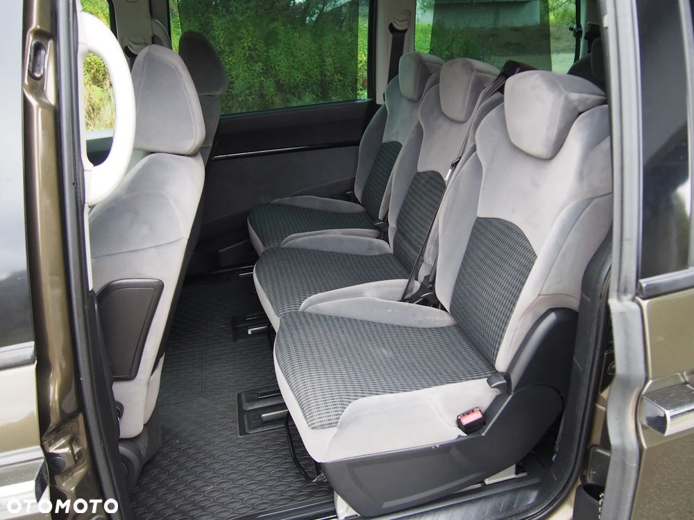 Citroën C8 2.0 HDi Exclusive - 25