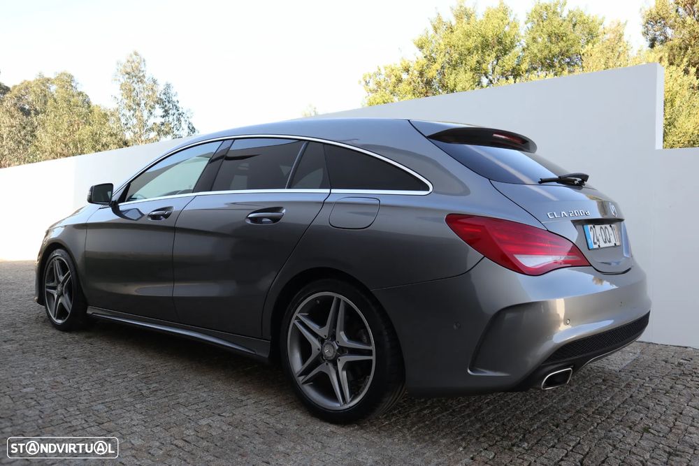 Mercedes-Benz CLA 200 d Shooting Brake AMG Line - 5