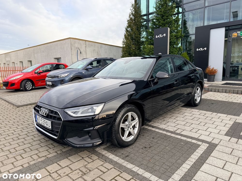 Audi A4 Limousine 35 TFSI S tronic - 4