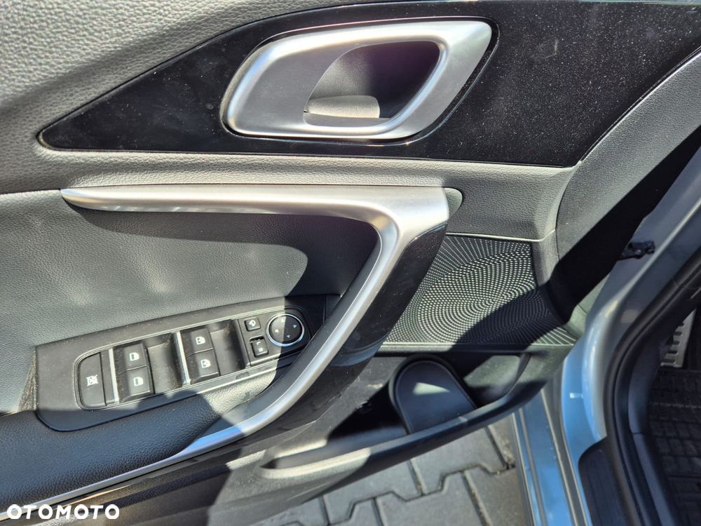 Kia Ceed 1.5 T-GDI Business Line - 19