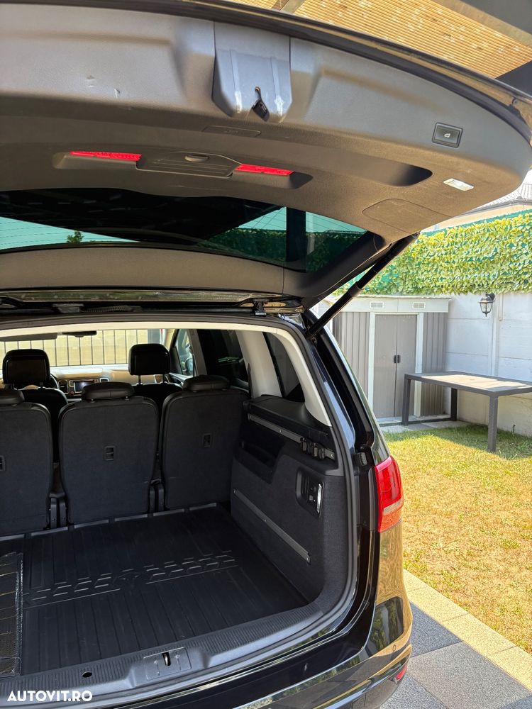 Volkswagen Sharan 2.0 TDI DSG BlueMotion Technology Highline - 6