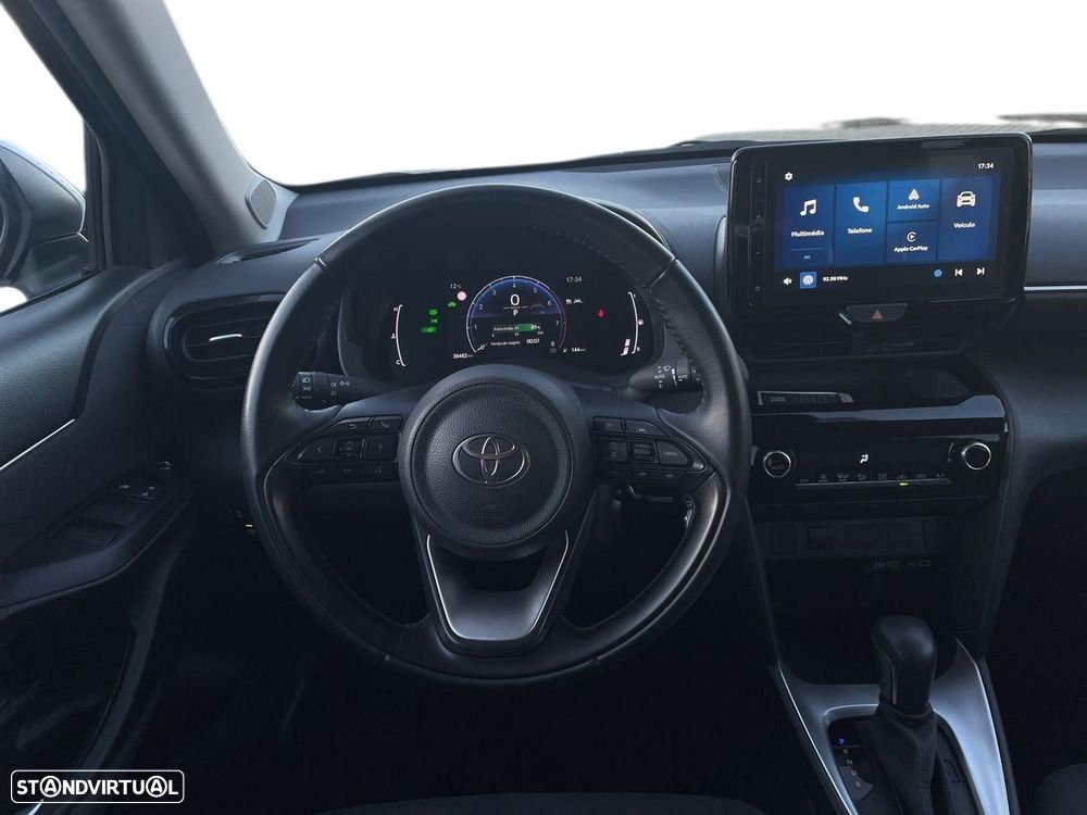 Toyota Yaris Cross 1.5 HDF Comfort Plus - 9