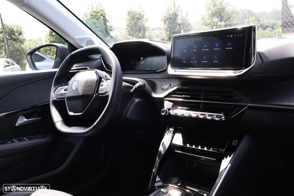 Peugeot e-208 51 kWh Allure - 11