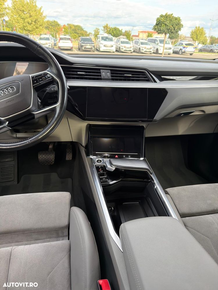 Audi e-tron Sportback - 9