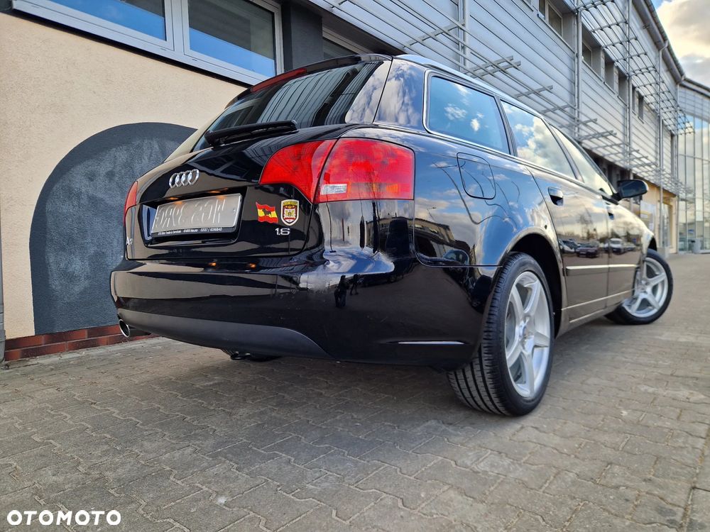 Audi A4 Avant - 10