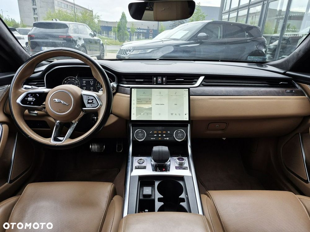 Jaguar XF - 31