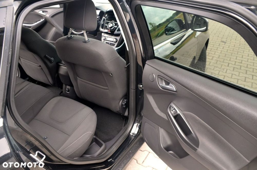 Ford Focus - 17