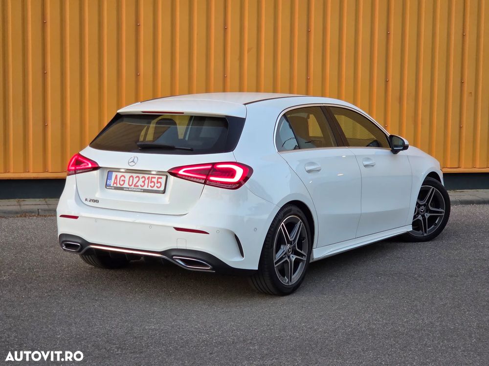 Mercedes-Benz A 200 7G-DCT AMG Line - 3