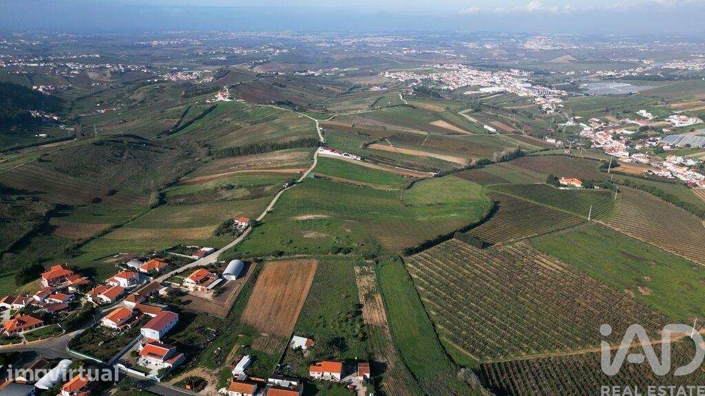 Terreno em Freiria de 15080,00 m2