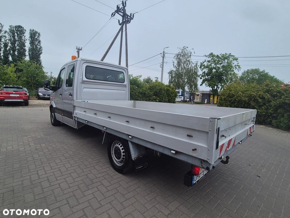 Volkswagen CRAFTER - 8