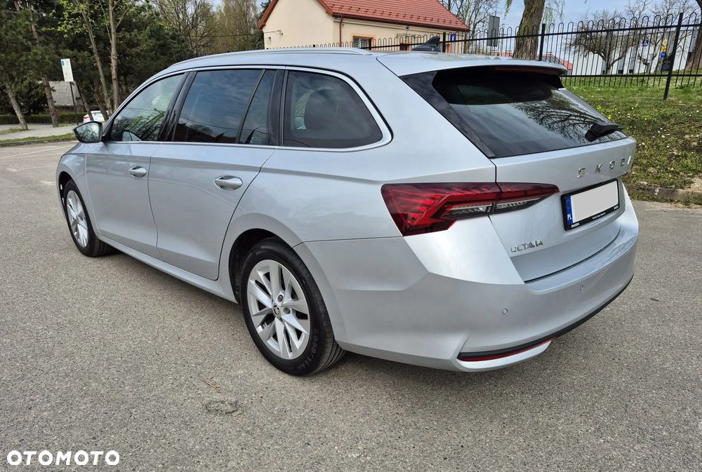 Skoda Octavia 1.5 TSI Selection - 4