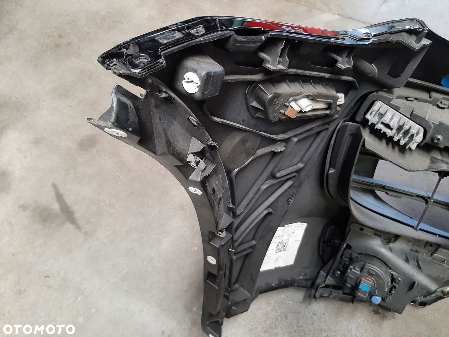 Porsche Cayenne E2 Zderzak Przedni Czarny 7P5807221D - 10