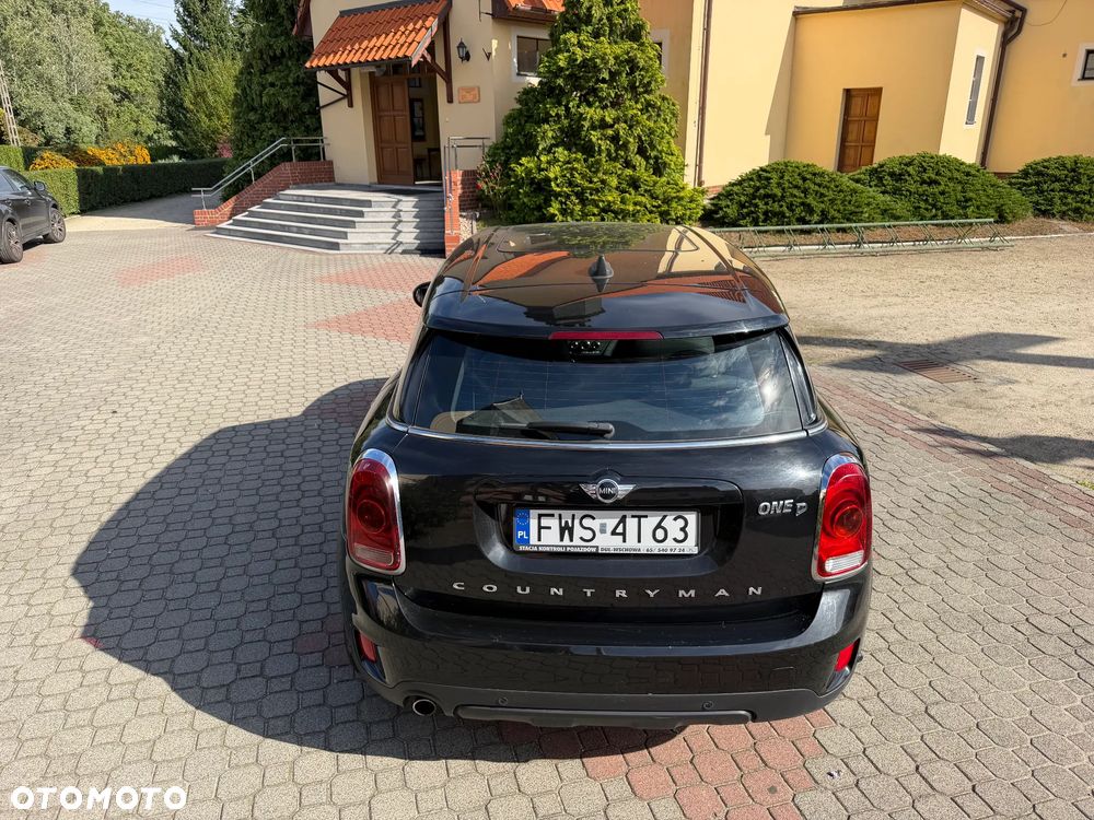 MINI Countryman One D - 17