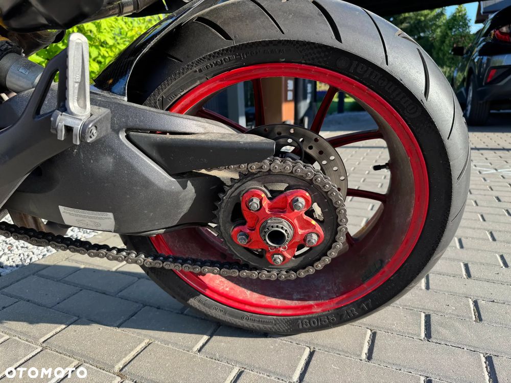 Ducati Monster - 5