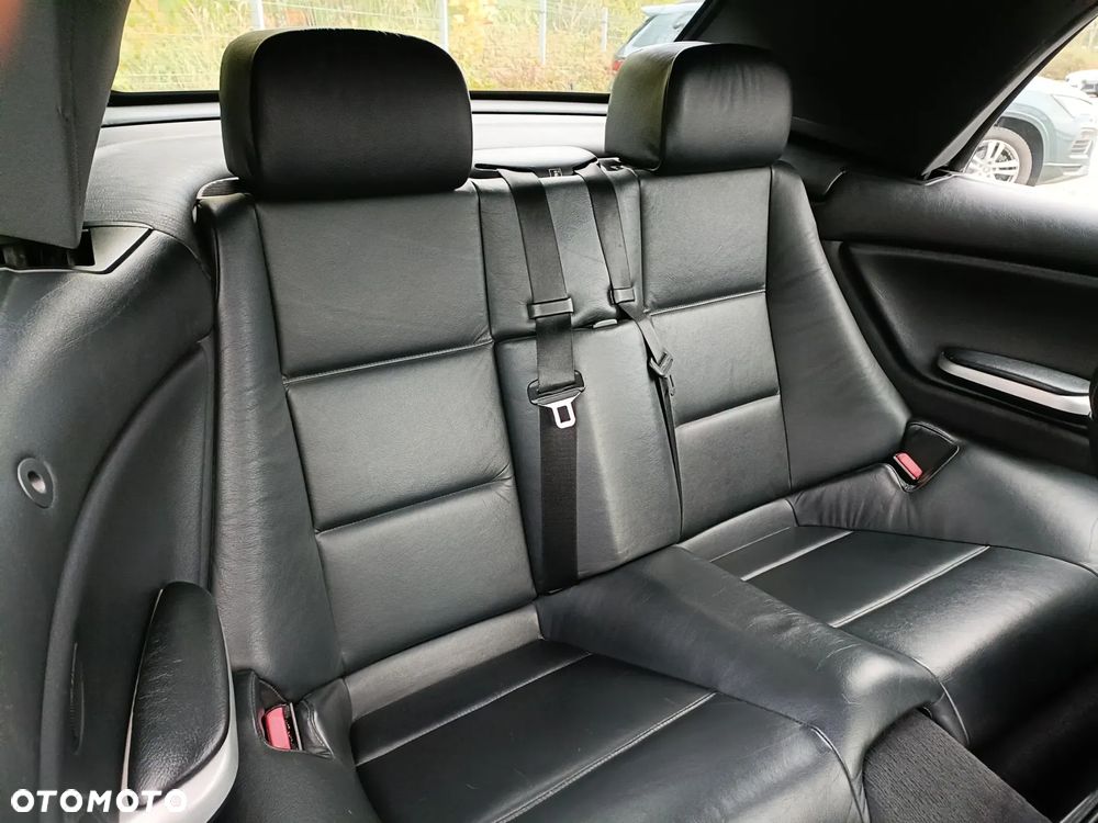 BMW Seria 3 330Ci - 12