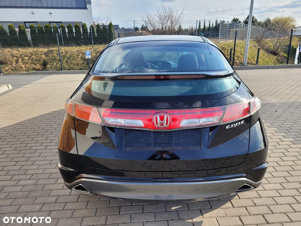 Honda Civic 1.4 i-VTEC Comfort - 9