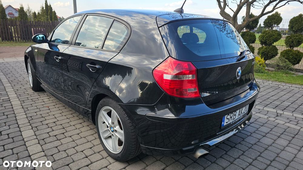 BMW Seria 1 120d DPF - 6