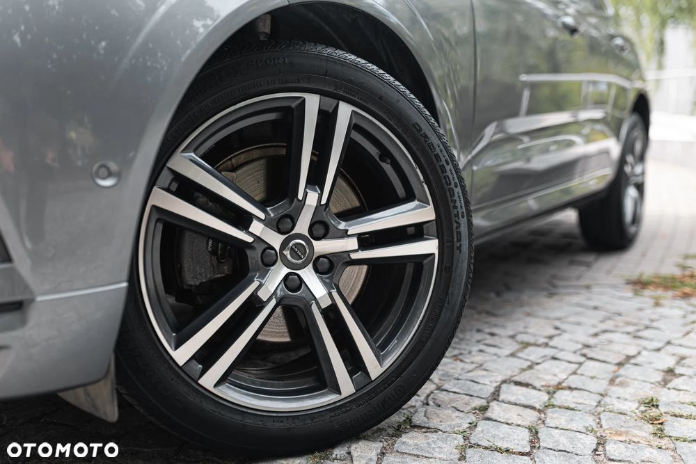Volvo XC 60 T6 AWD Geartronic Momentum - 3