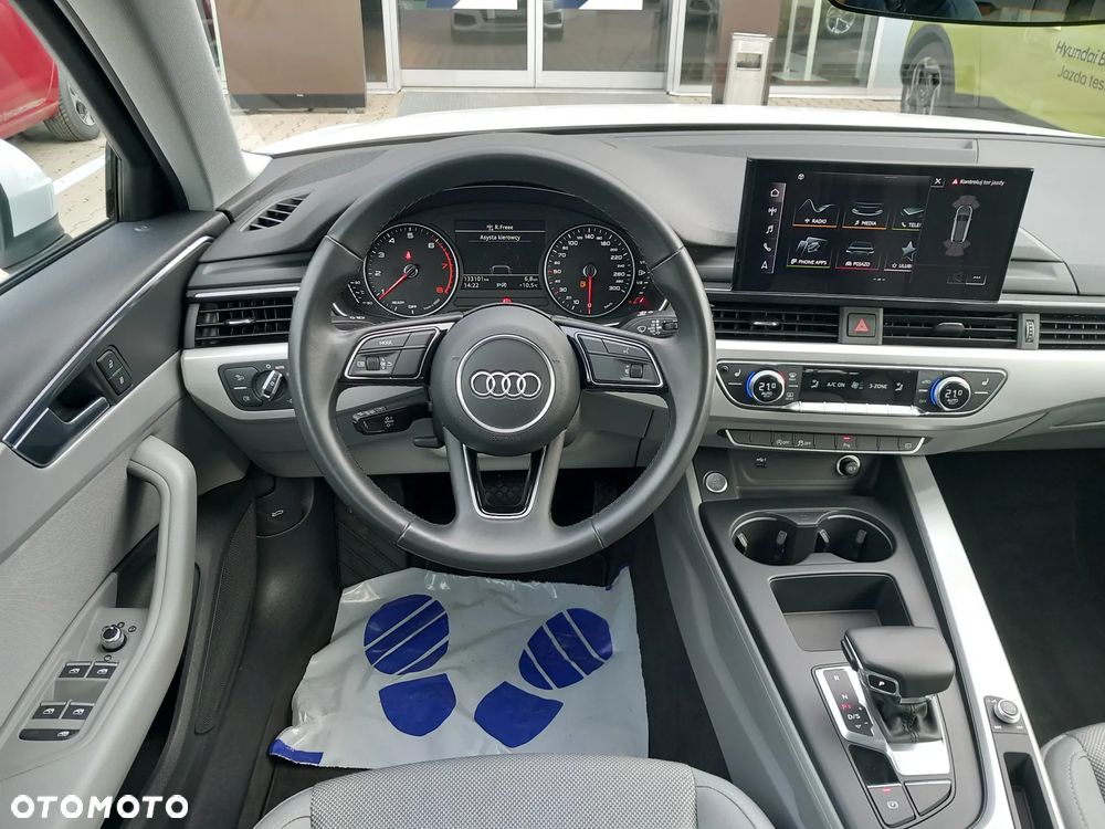 Audi A4 Avant 35 TFSI S tronic - 9