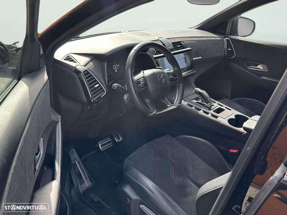 DS DS7 Crossback 1.5 BlueHDi Performance Line EAT8 - 9