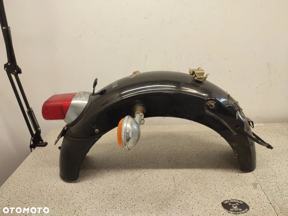Błotnik tył, tylny, lampa tył, nadkole, kierunkowskazy Yamaha XV125 XV 125 Virago 125 - 2