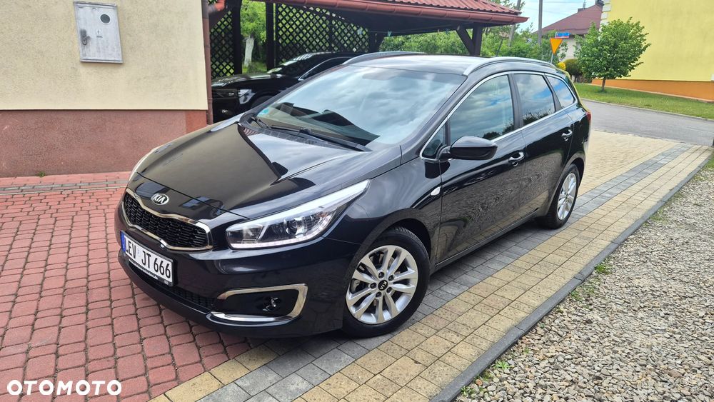Kia Ceed 1.0 T-GDI ISG Dream-Team Edition - 8