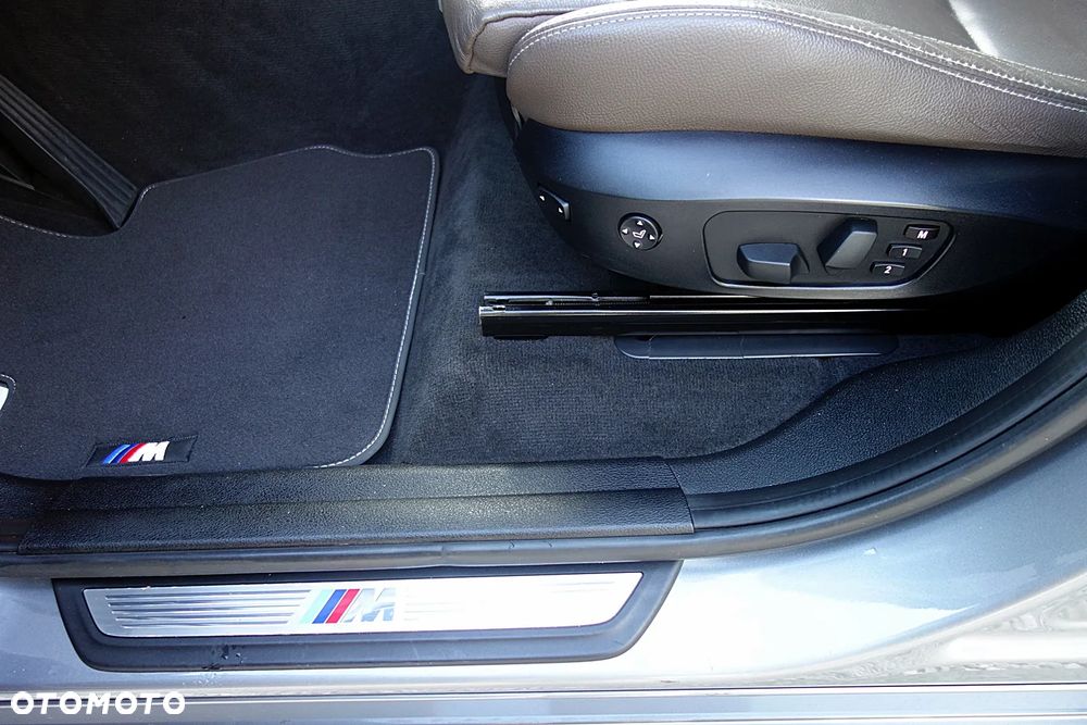 BMW X3 xDrive20d - 13