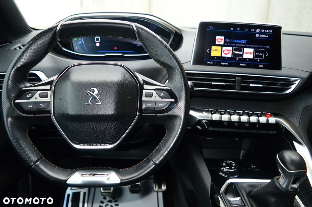 Peugeot 3008 - 17