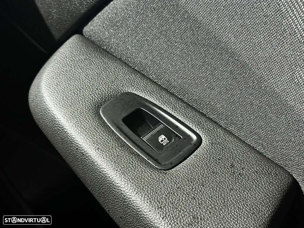 Renault Clio 1.0 TCe Esprit Alpine - 37